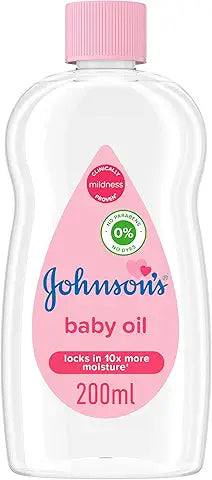 Johnson's Baby Oil, Locks in 10x More Moisture, Clinically Proven Mildness, Protects Delicate Skin from Dryness, Dye and Paraben Free, Hypoallergenic, Dermatologically Tested, 500ml + 200ml, Pack of 2