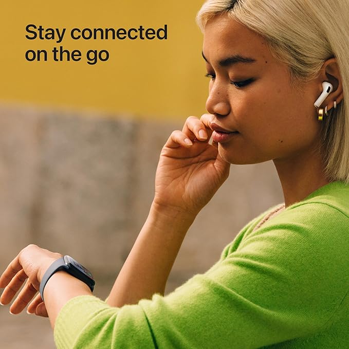 Apple Watch SE 3 GPS 40mm Smartwatch with Starlight Aluminium Case with Starlight Sport Band M/L. Fitness and Sleep Trackers, Heart Rate Monitor, Always-On Display, Water Resistant